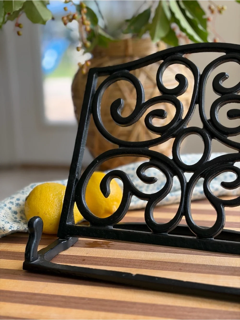 Black Scrollwork Cast Iron Cookbook Or Tablet Stand